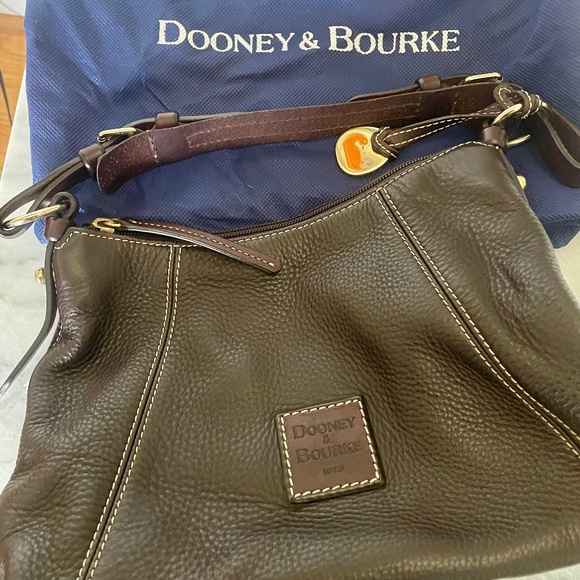 Dooney & Bourke Handbags - Dooney & Bourke Chocolate Brown Leather Hobo Bag – Like-New